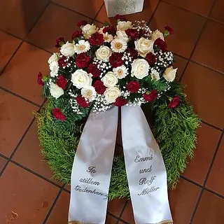 Trauerfloristik
